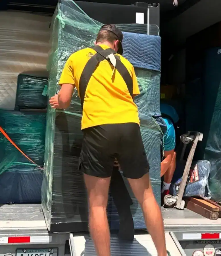 Reed Moving Company team in Whitney, TX